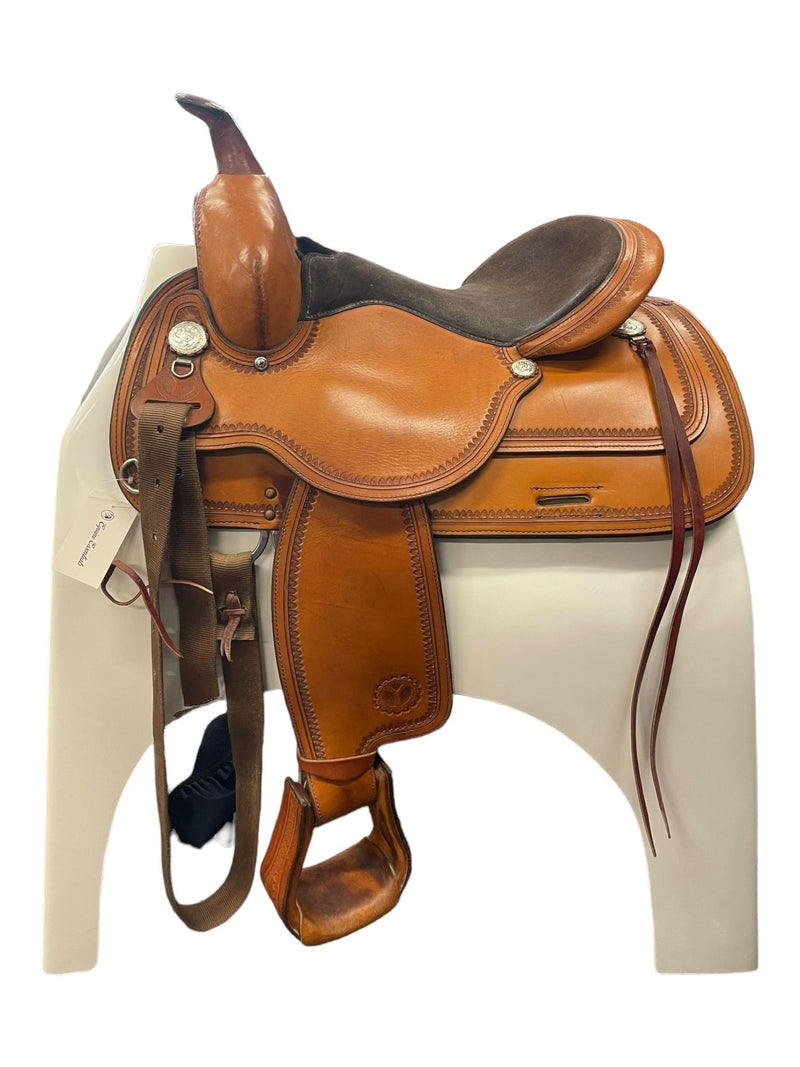 Circle Y Park & Trail Saddle - Pecan - Medium - 15.5" - USED