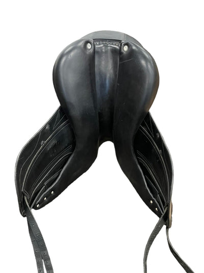 2009 CWD SE08 Dressage Saddle - Black - 17.5" / 4.75" Gullet - USED