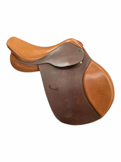 Pinnacle Close Contact Saddle - Brown - 17" / 5" Gullet - USED