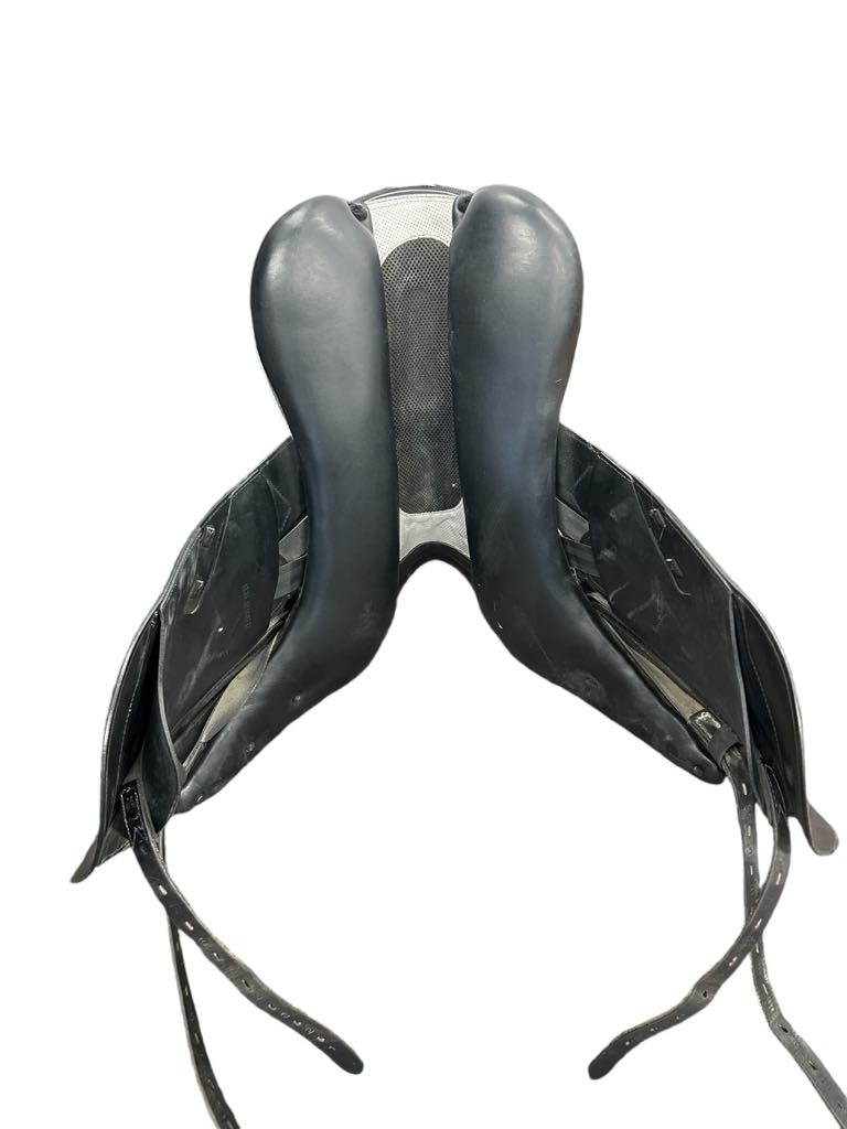 Prestige X-Breath Monoflap Dressage Saddle - 18 Seat/35cm Tree (can be adjusted) - USED