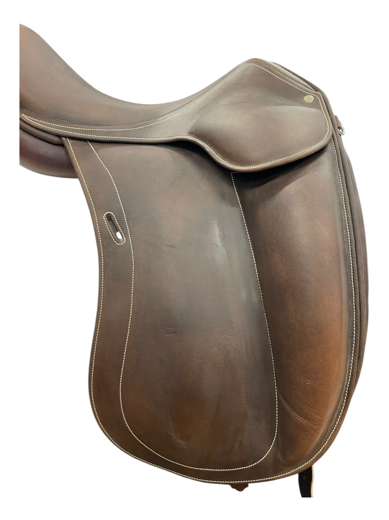 Luc Childeric "DAC" DR Saddle - Brown - 17"/ 5.5" Gullet - USED