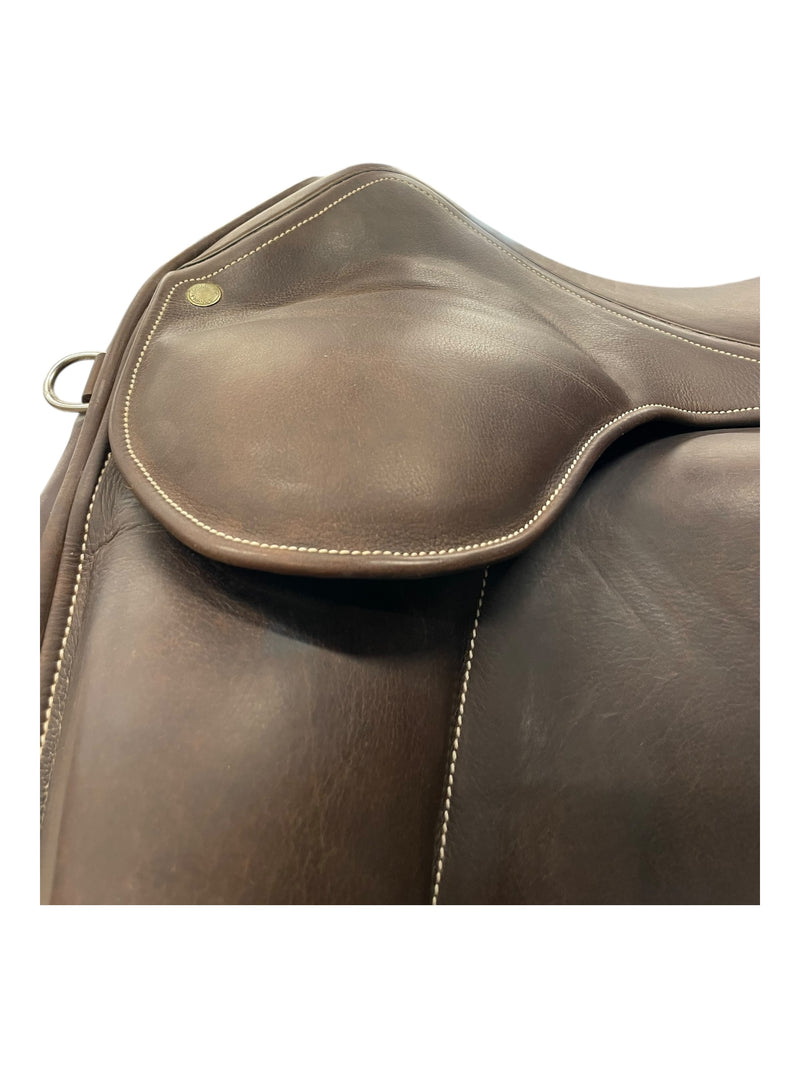 Luc Childeric "DAC" DR Saddle - Brown - 17"/ 5.5" Gullet - USED