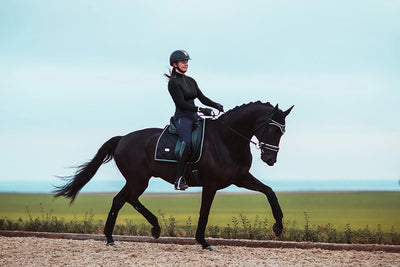 Schockemöhle Sports Tapis de Selle Dressage New Magic Pad D Style - cheval  - Equus Vitalis