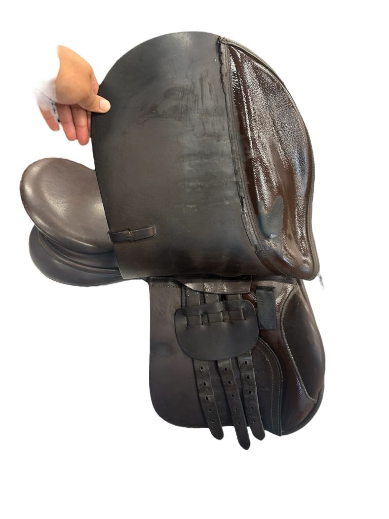 Jeffries Dressage Saddle - Brown - 17" Seat/Medium Tree - USED