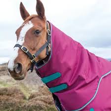 Shires Highlander 300G Neck Cover Raspberry - XL