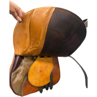 Stubben Siegfried AP saddle - Brown 17" - USED